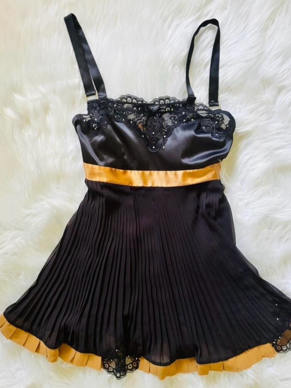 Victoria’s Secret 2008 collector’s piece top